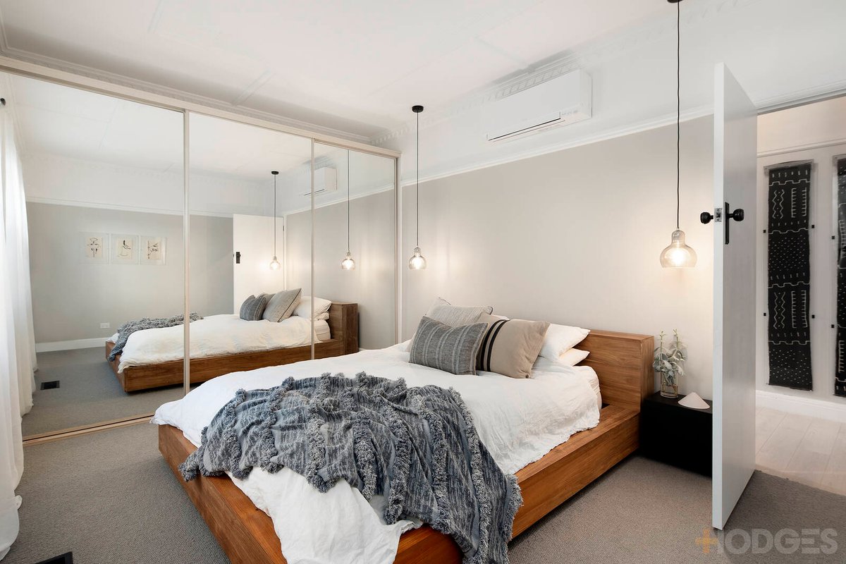 23 Retreat Road Hampton - Residential for sale