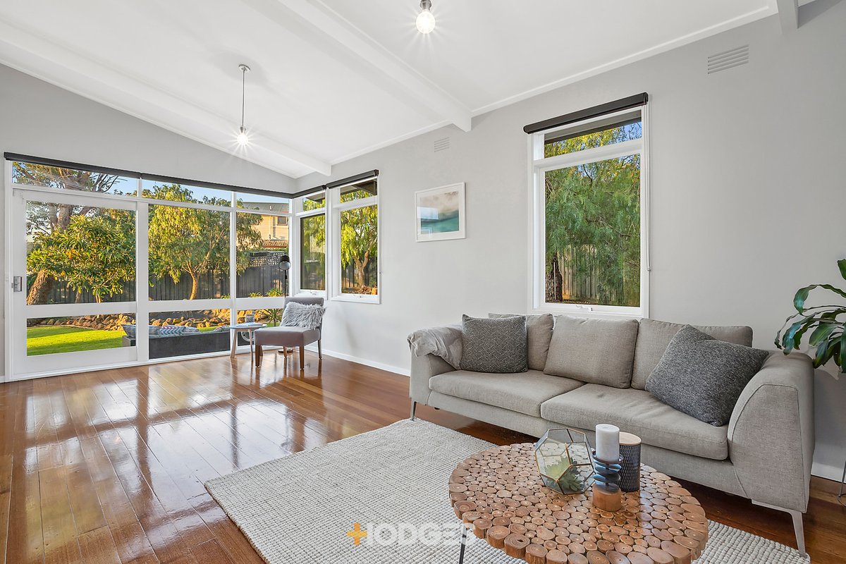 23 Sanglen Terrace Belmont - Residential for sale
