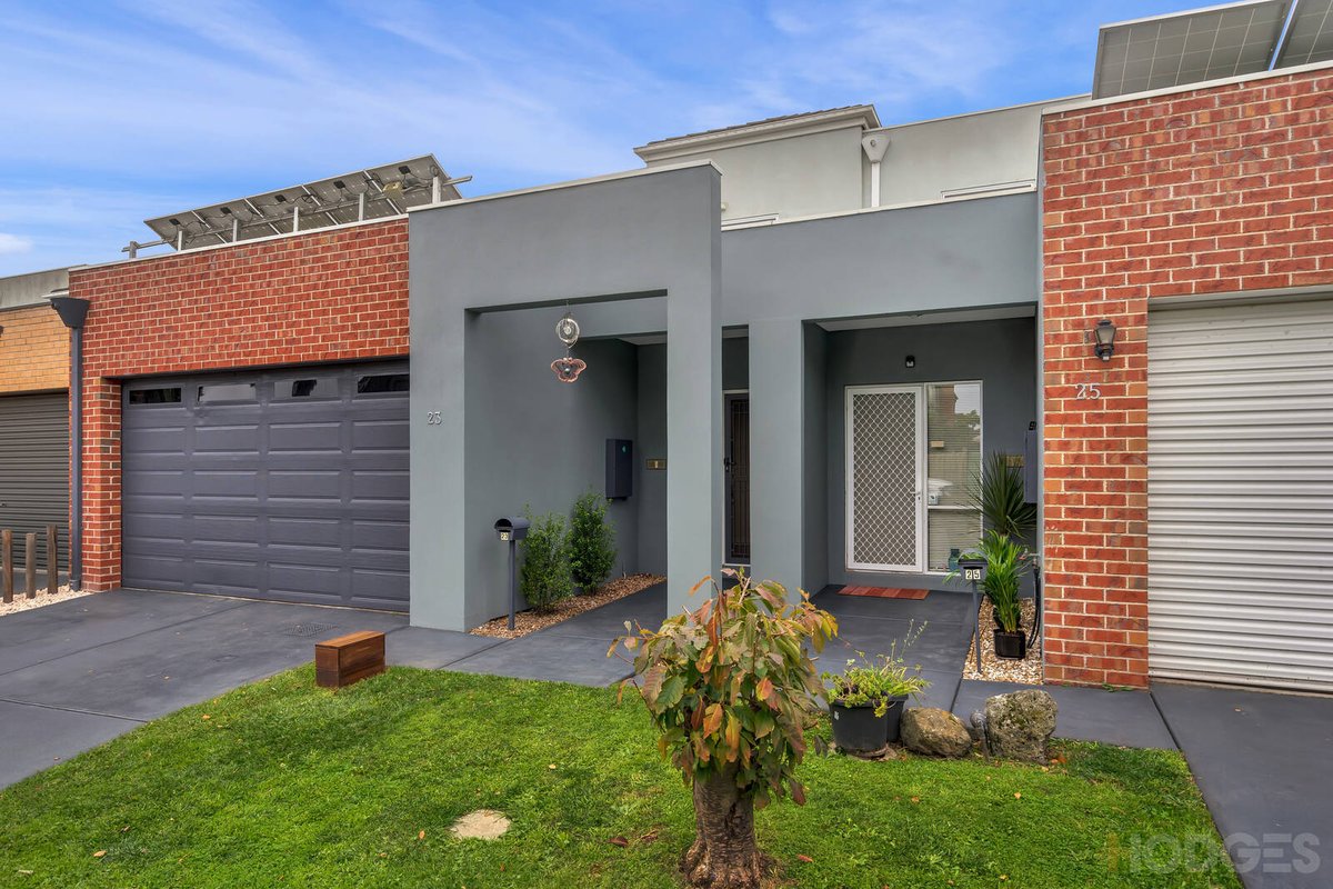 23 Starboard Lane Patterson Lakes - Residential for sale