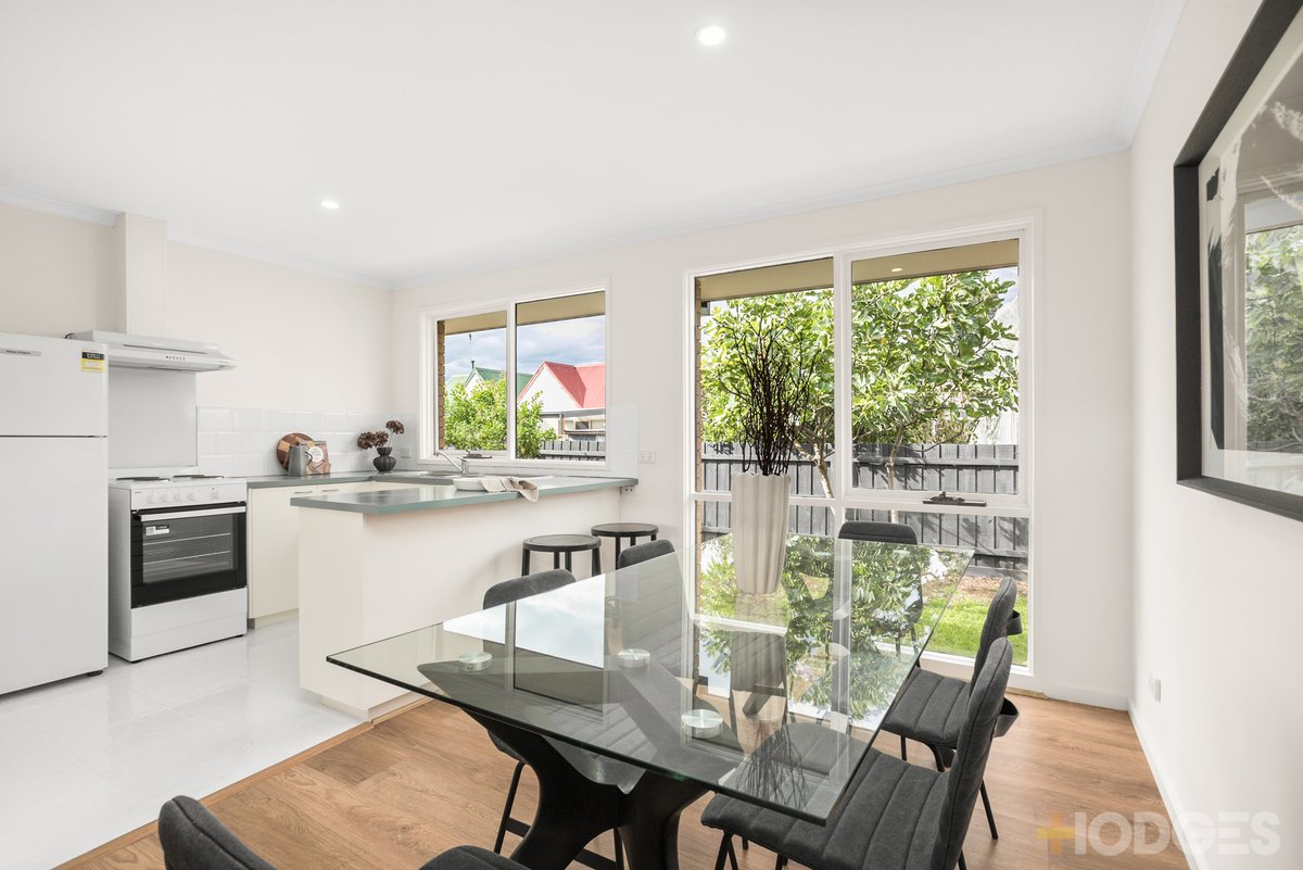 2 / 30 Cambro Road Clayton - Residential for sale