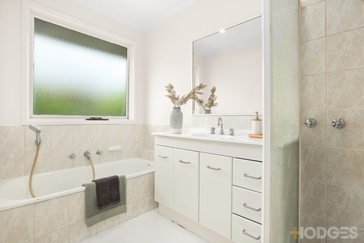 2 / 30 Cambro Road Clayton - Residential for sale