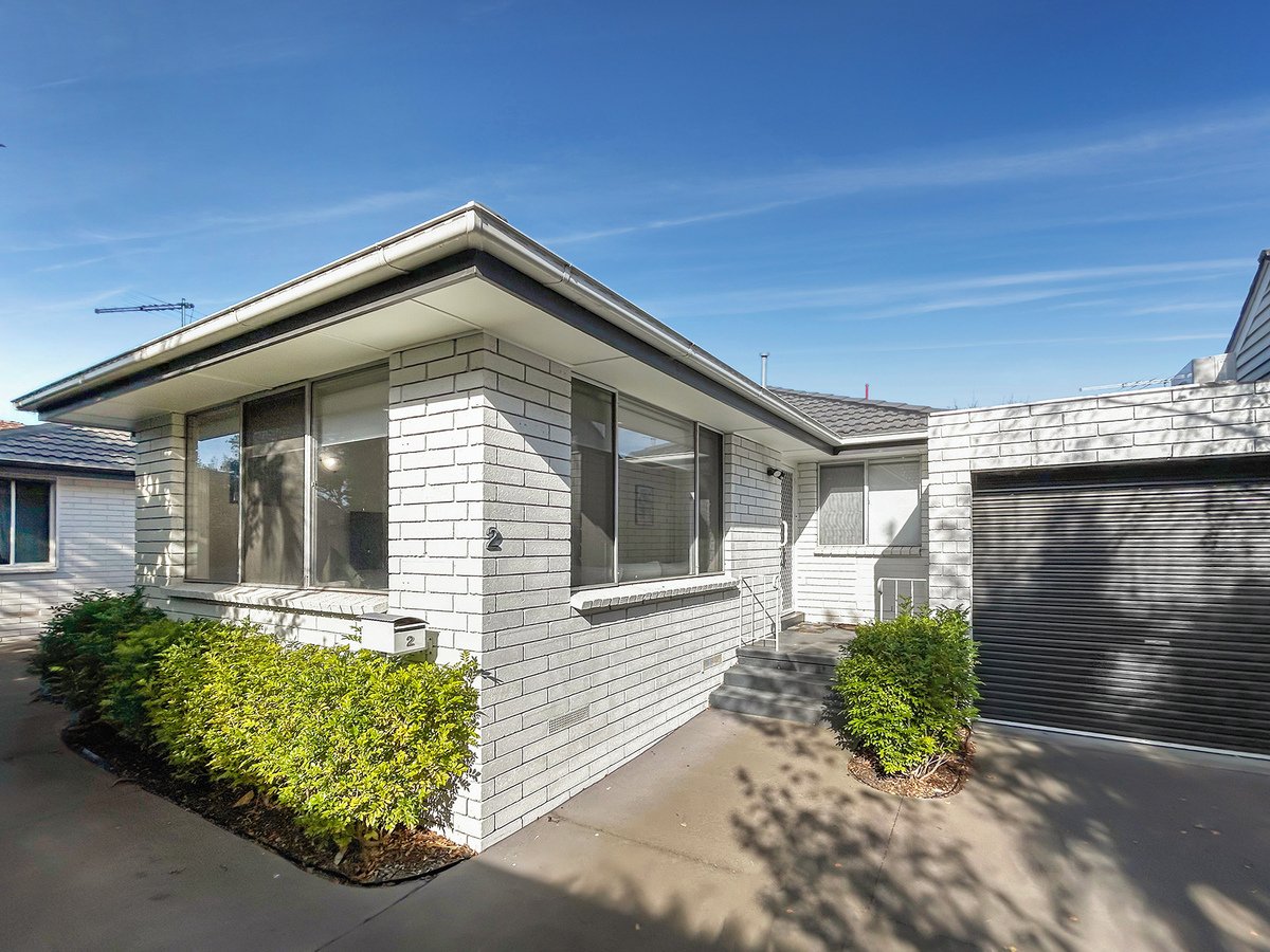 2 / 30 Foote Street Brighton - 2 bedroom property