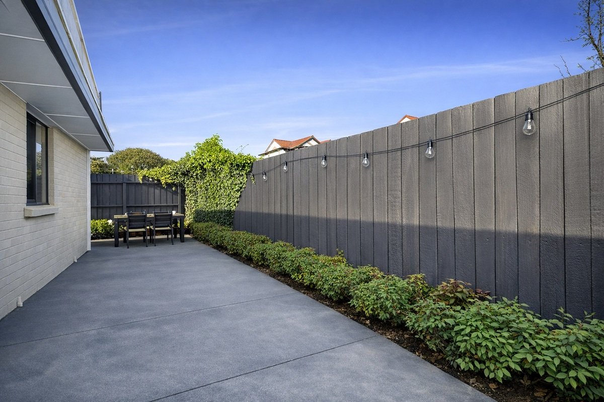 2 / 30 Foote Street Brighton - Residential for lease