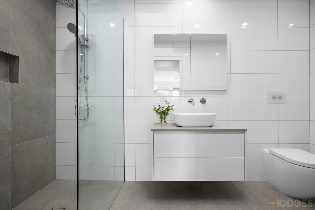 2 / 30 Nepean Highway Aspendale - Residential for sale