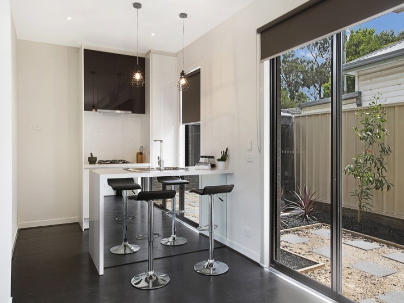 2 / 31 Thomson Street MAIDSTONE - Residential for sale
