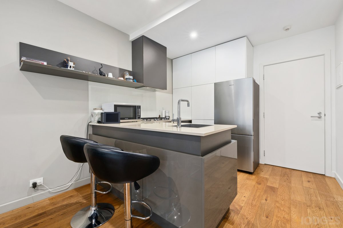 231 / 218 Bay Road Sandringham - Residential for sale