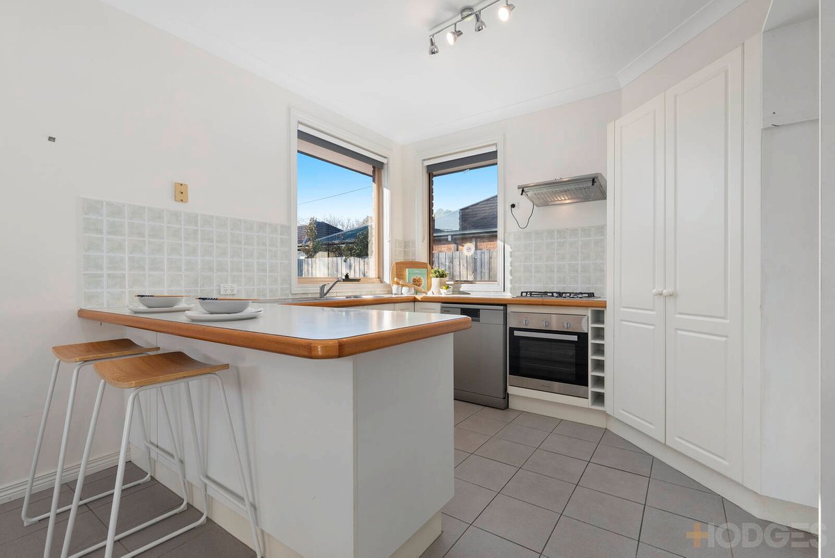 2 / 32 Pacific Boulevard Beaumaris - Residential for sale