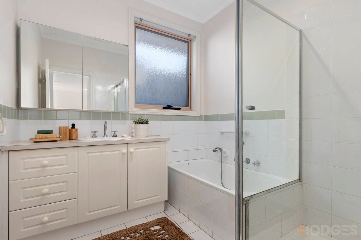 2 / 32 Pacific Boulevard Beaumaris - Residential for sale
