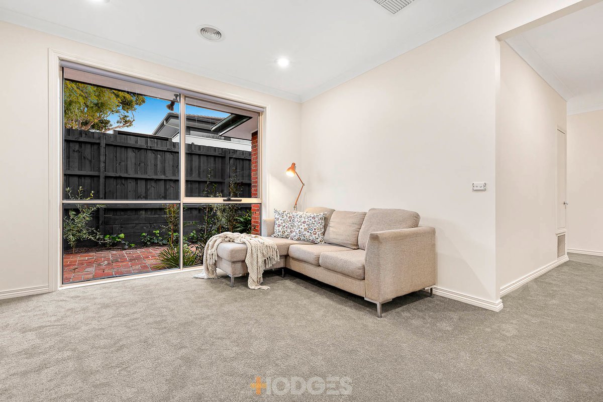 2 / 32 Pacific Boulevard Beaumaris - Residential for sale