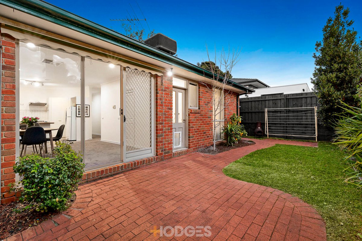 2 / 32 Pacific Boulevard Beaumaris - Residential for sale