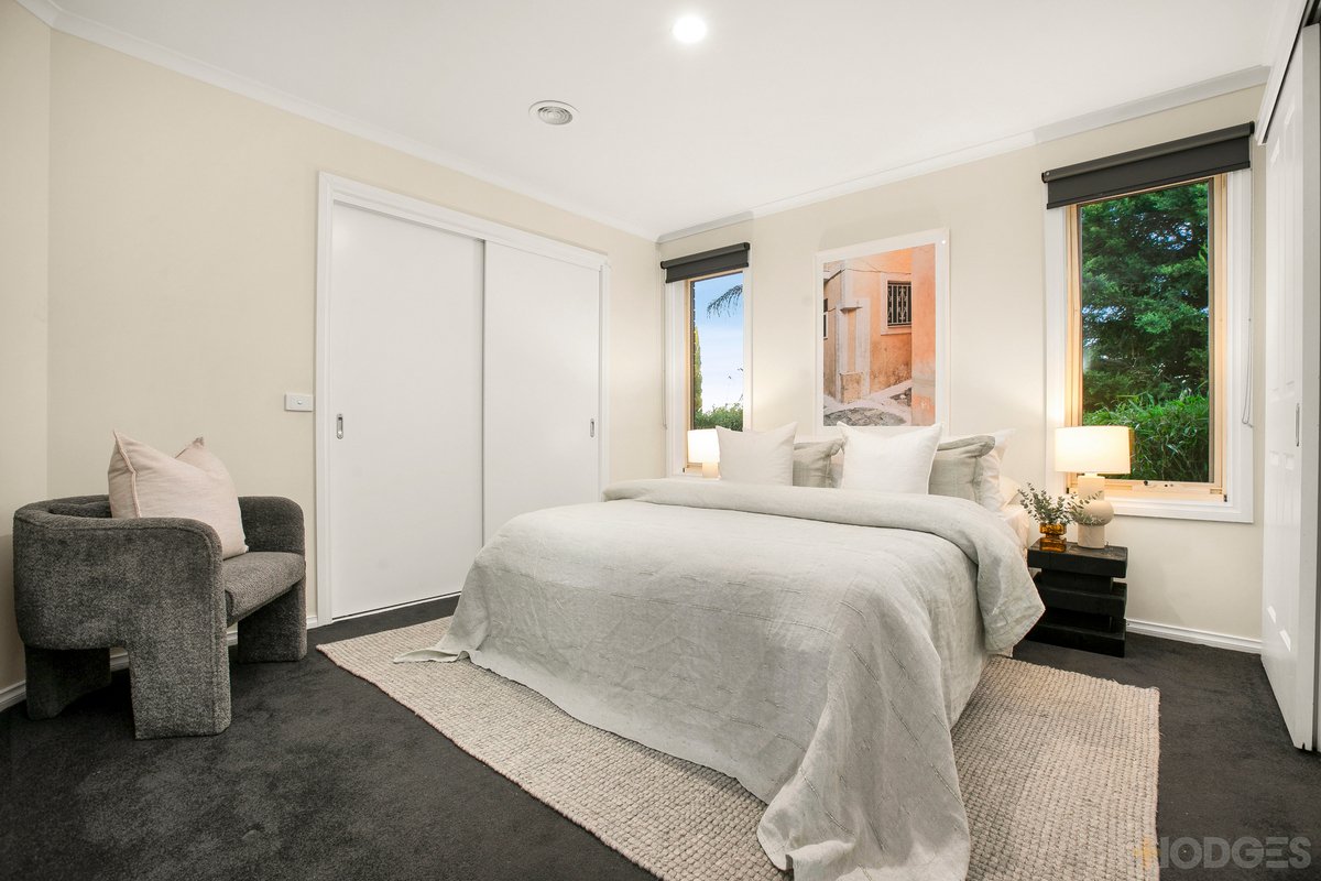2 / 32 The Crescent Highett - Residential for sale