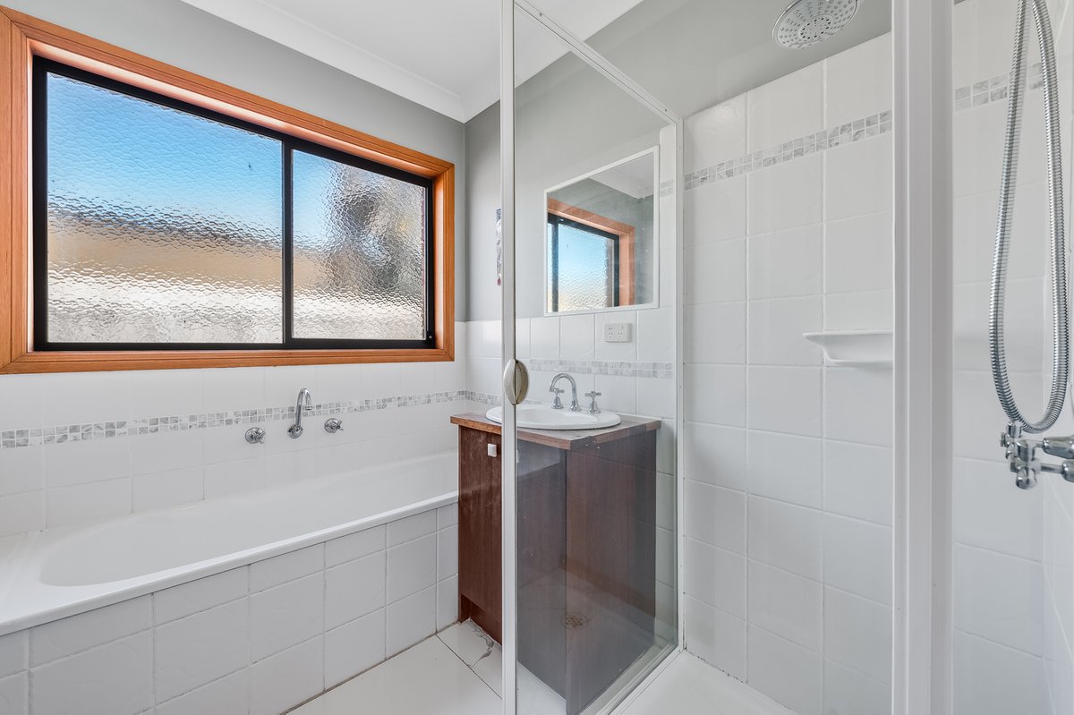 232 Wattle Avenue Werribee - Residential for sale