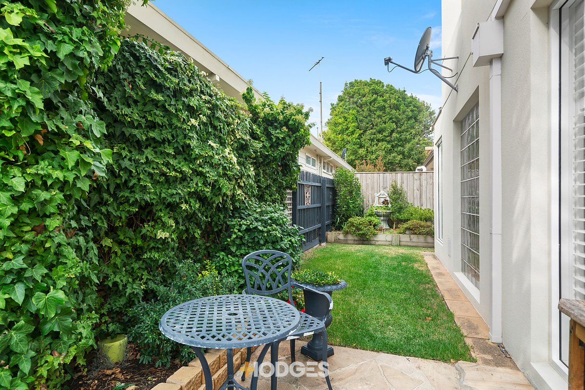 2 / 324 Balcombe Road Beaumaris - Residential for sale