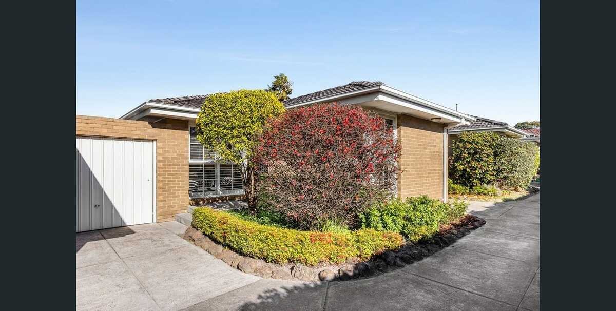 2 / 33 Champion Street Brighton - Residential for lease