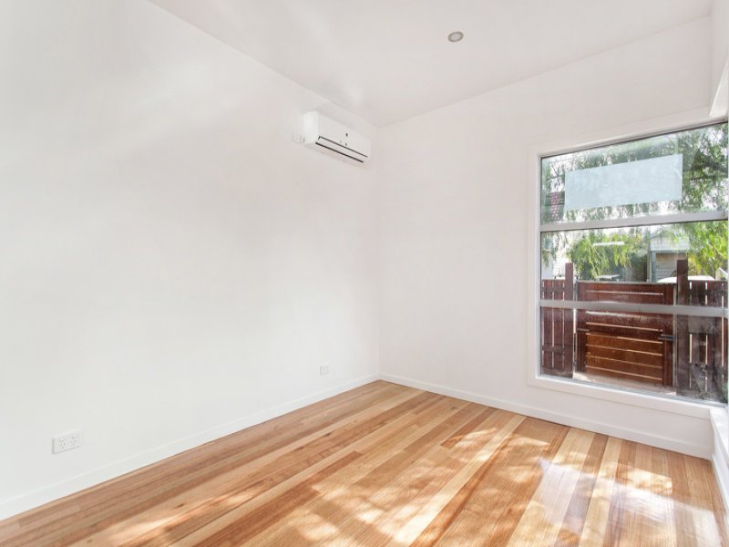 2 / 33 Goulburn Street YARRAVILLE - Residential for sale
