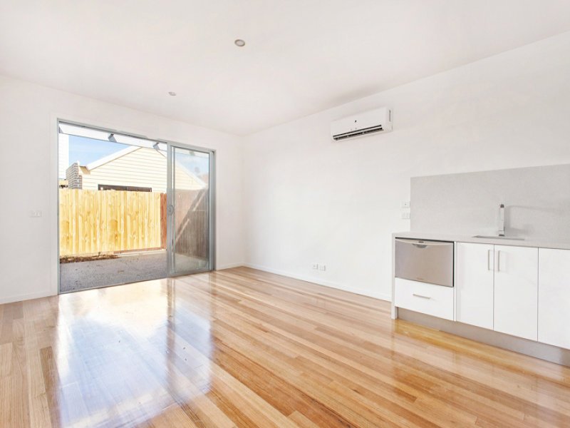 2 / 33 Goulburn Street YARRAVILLE - Residential for sale
