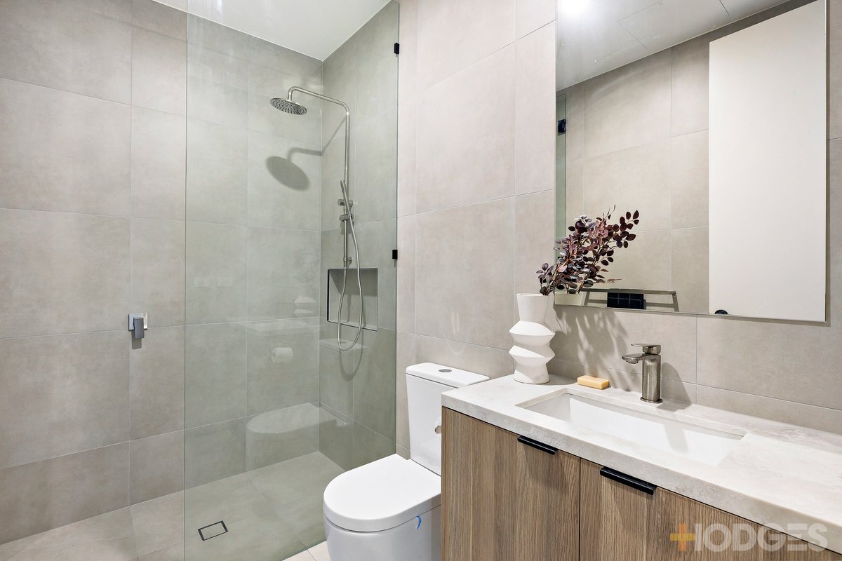 2 / 33 Jean Street Cheltenham - Residential for sale