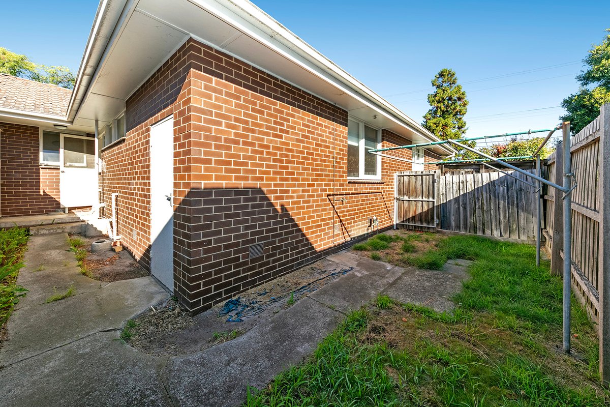 2 / 34 Albenca Street Mentone - Residential for lease