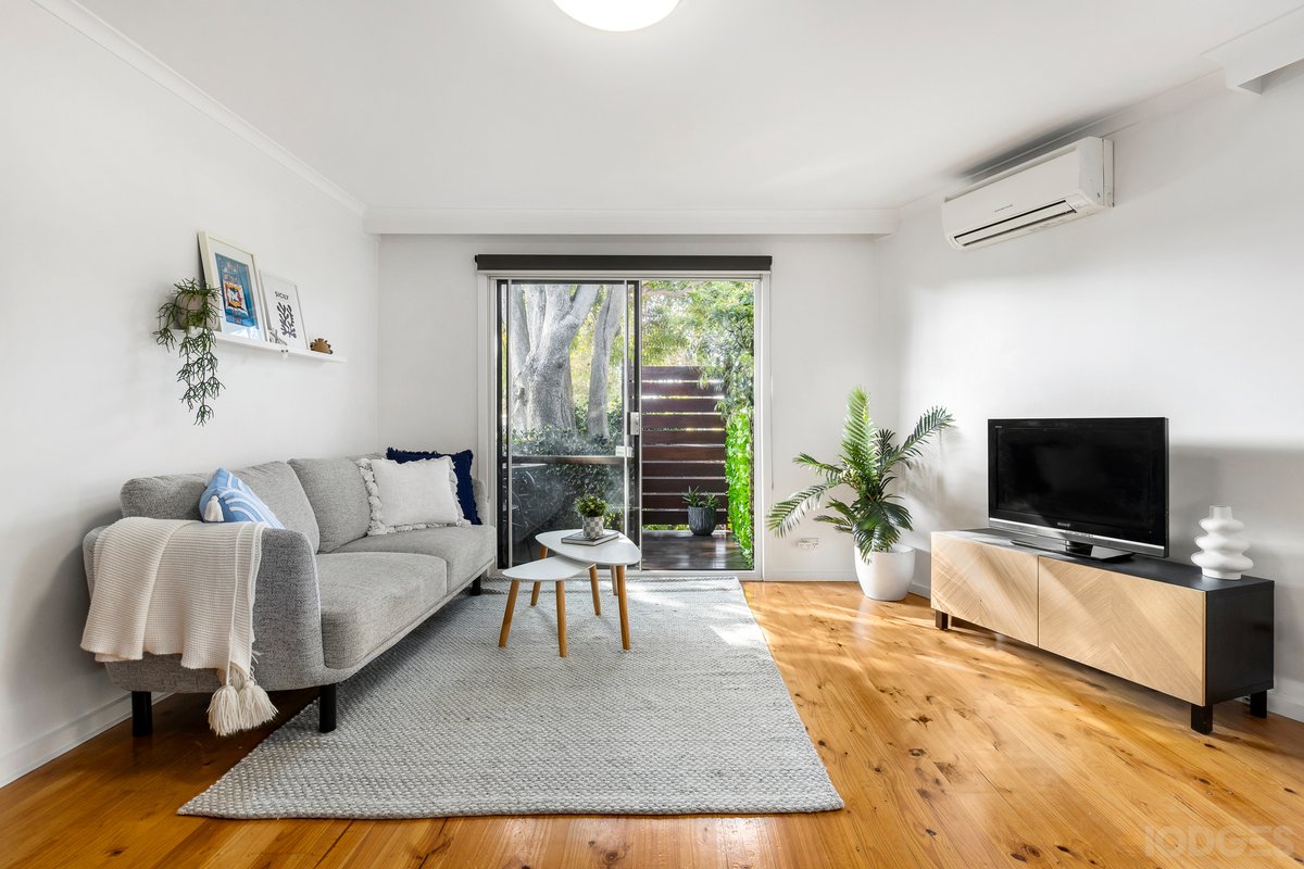 2 / 34 Linacre Road Hampton - Residential for sale