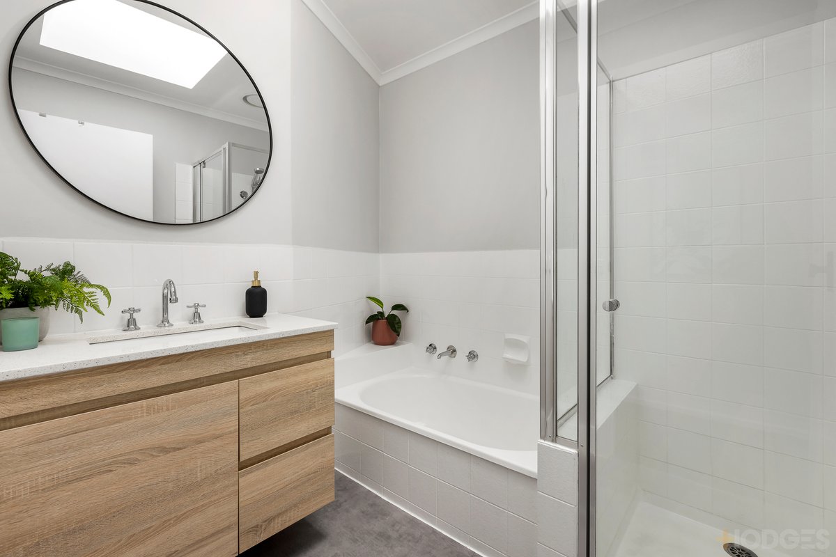 2 / 34 Linacre Road Hampton - Residential for sale