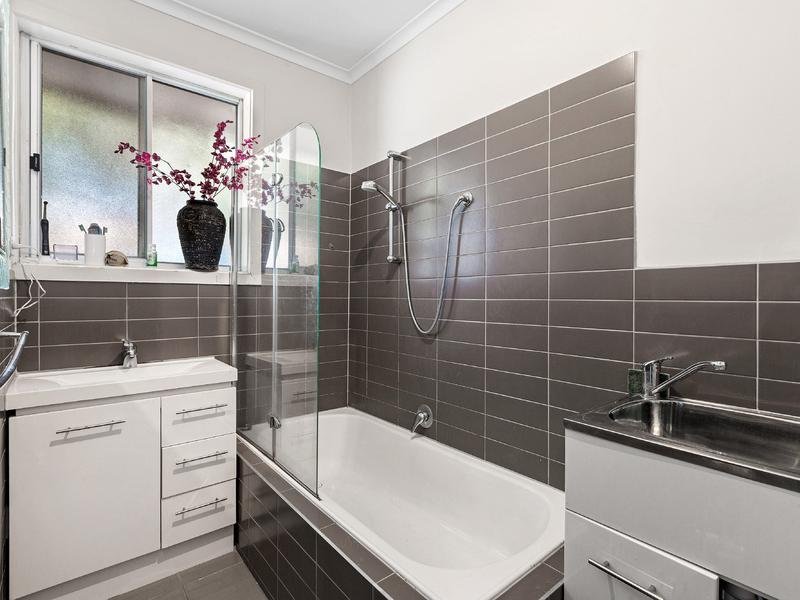 2 / 34 Waiora Parade WEST FOOTSCRAY - Residential for sale