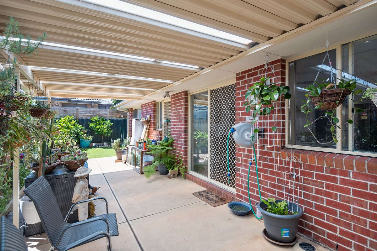 23 / 49 Oberon Drive CARRUM DOWNS - Residential for sale
