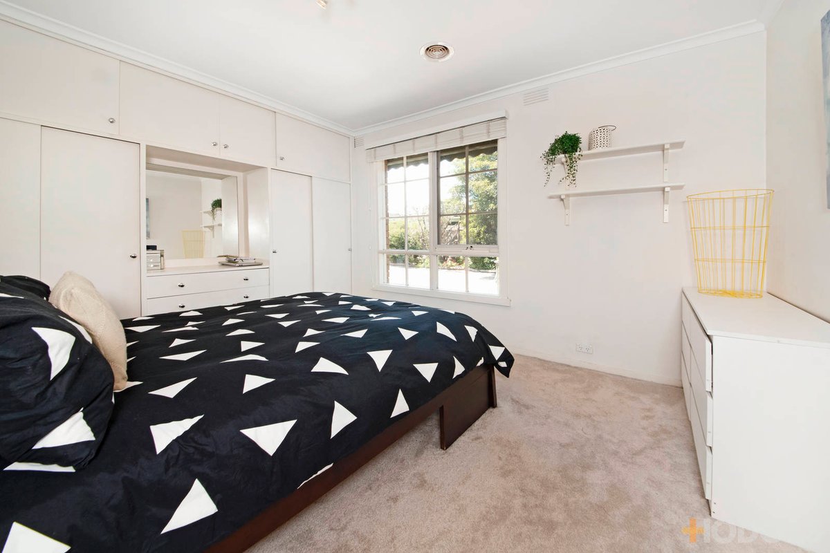 2 / 35 Flinders Street Mentone - Residential for sale