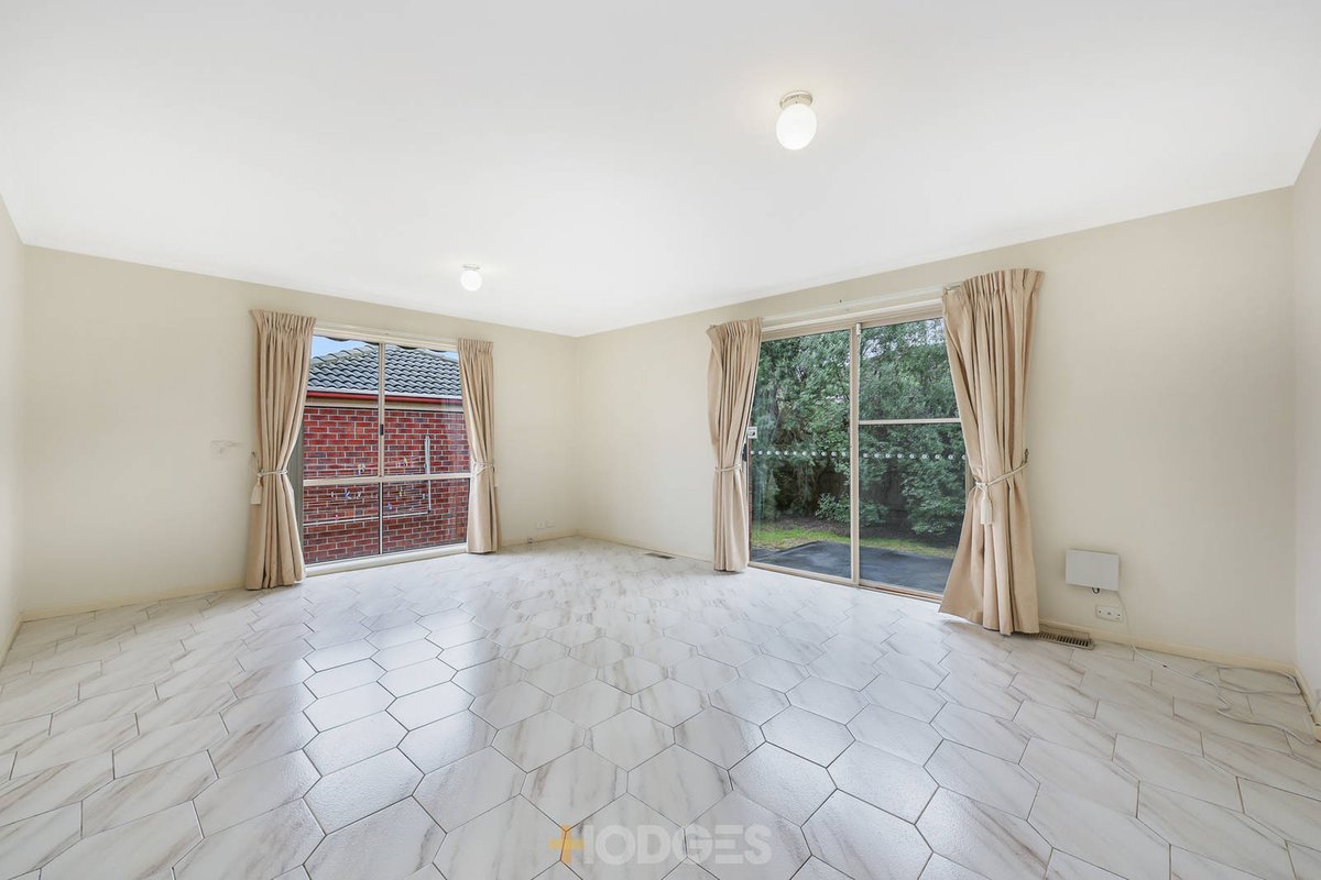 2 / 35 Jillian Street Cranbourne - Residential for sale
