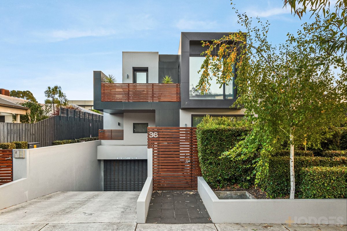 2 / 36 Crisp Street Hampton - Residential for sale