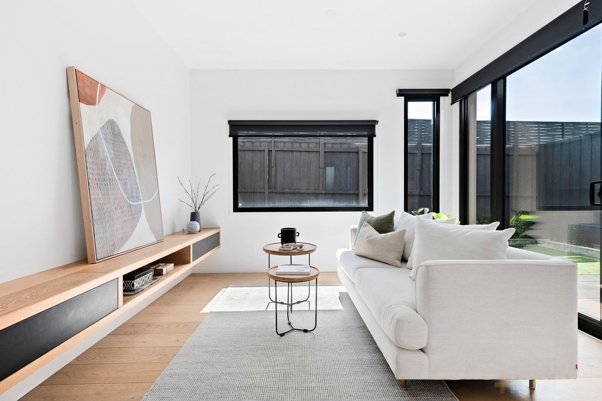 2 / 36 Crisp Street Hampton - Residential for sale