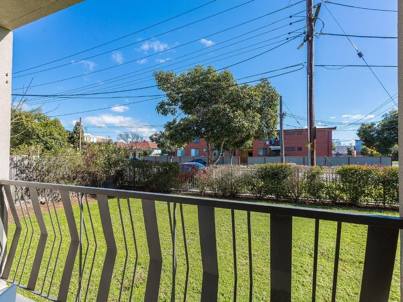 2 / 36 Empire Street FOOTSCRAY - Residential for sale