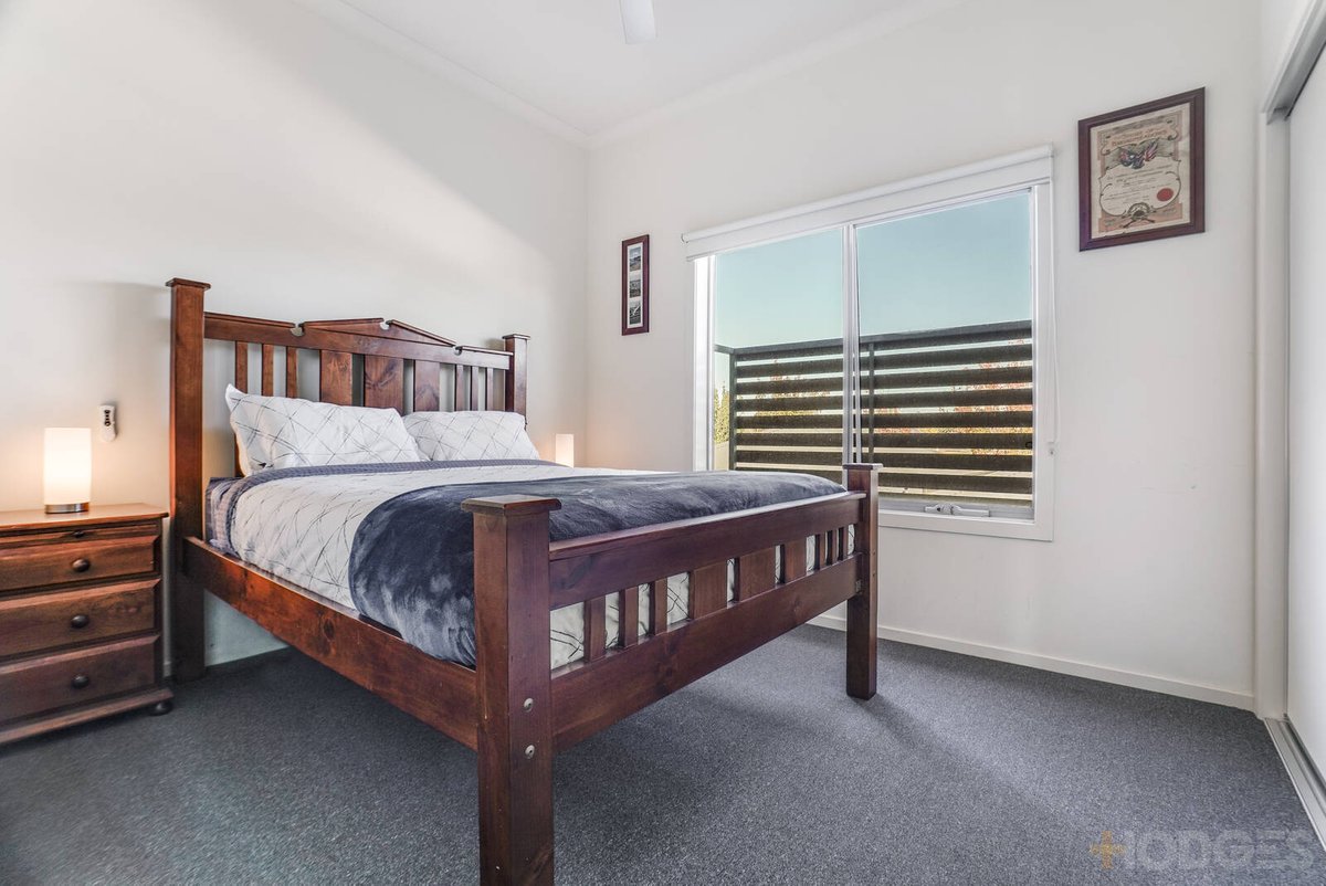 2 / 37 Tom Roberts Parade Point Cook - Residential for sale