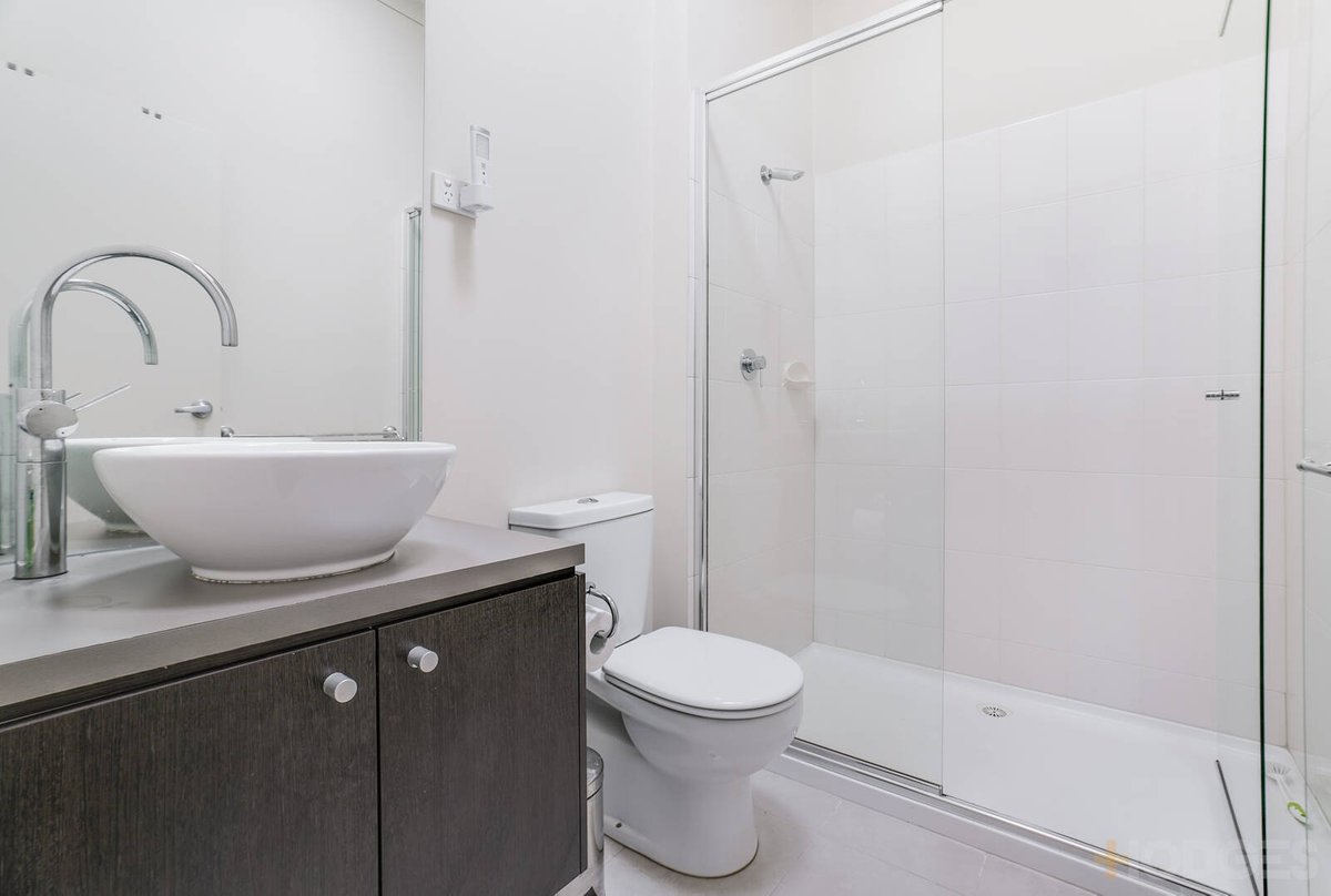 2 / 37 Tom Roberts Parade Point Cook - Residential for sale