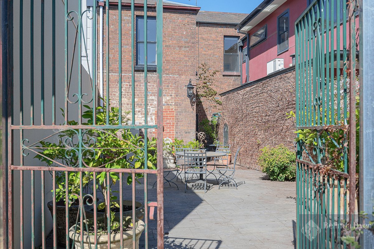 238 Albert Road SOUTH MELBOURNE - Residential for sale