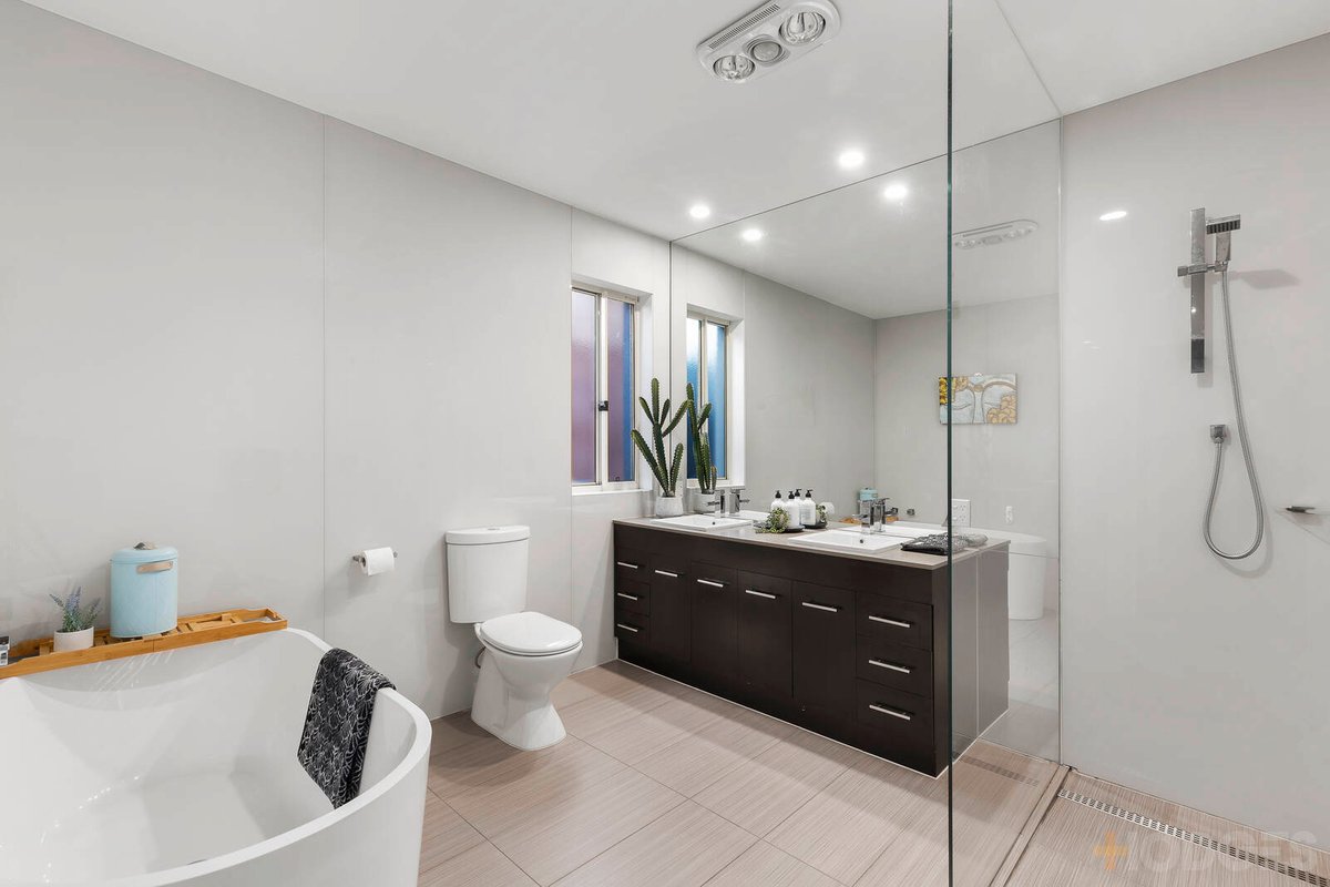 2 / 38 Grenville Street Hampton - Residential for sale