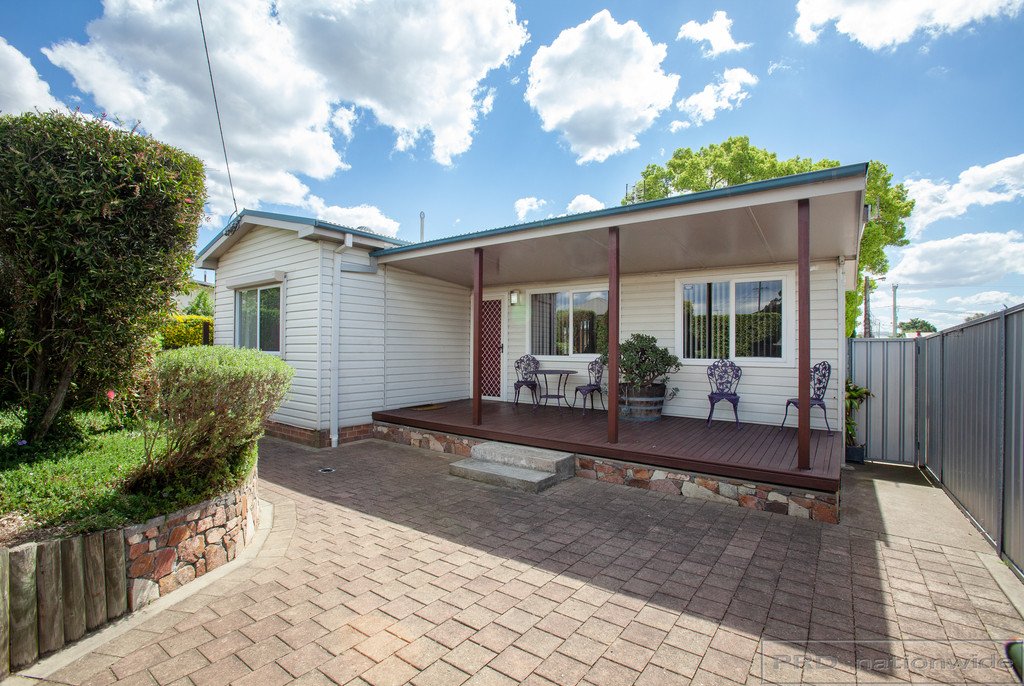 238 New England Highway, RUTHERFORD NSW 2320