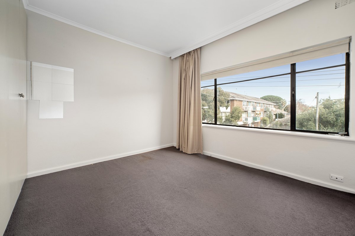 2 / 38 Westbury Street St Kilda East - Residential for lease