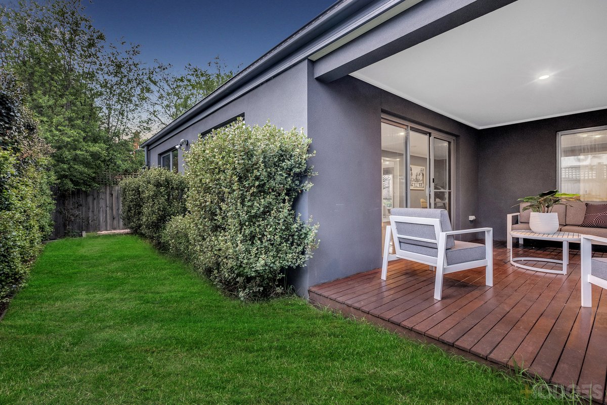2 / 39 Sunray Avenue Cheltenham - Residential for sale