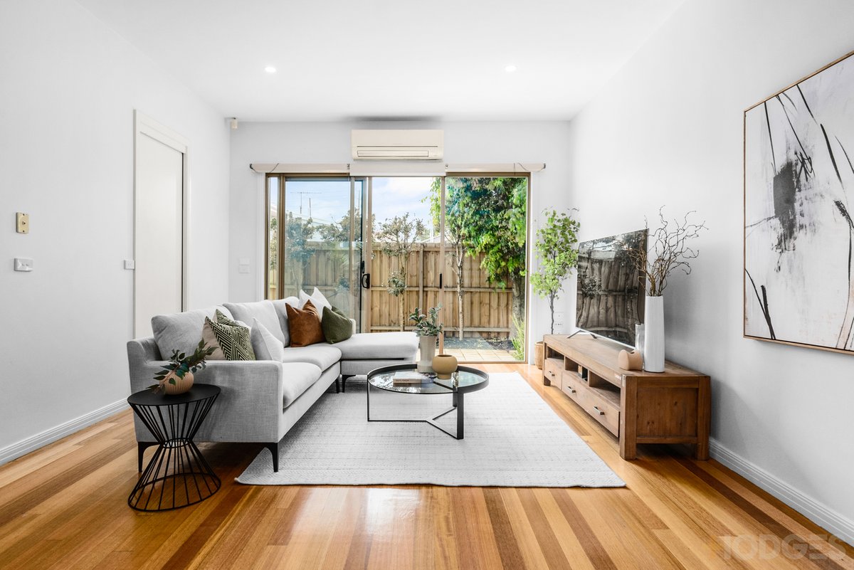 2 / 393 Nepean Highway Mordialloc - Residential for sale