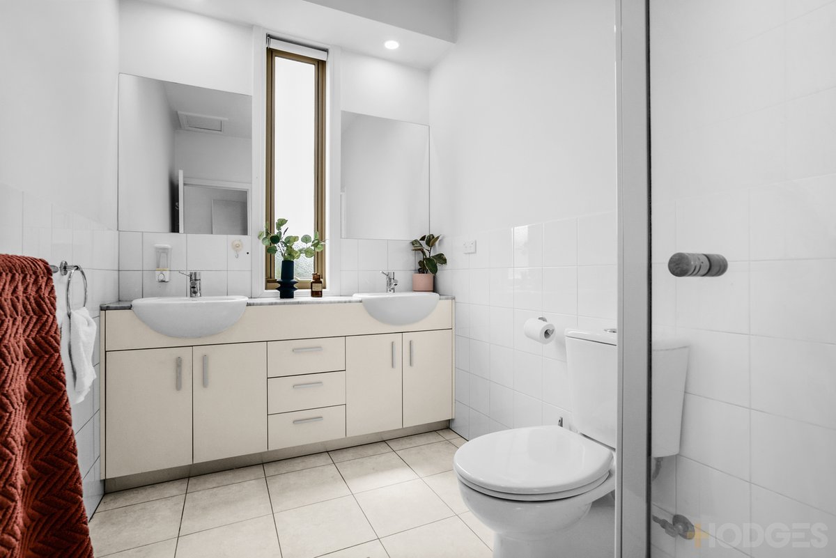 2 / 393 Nepean Highway Mordialloc - Residential for sale