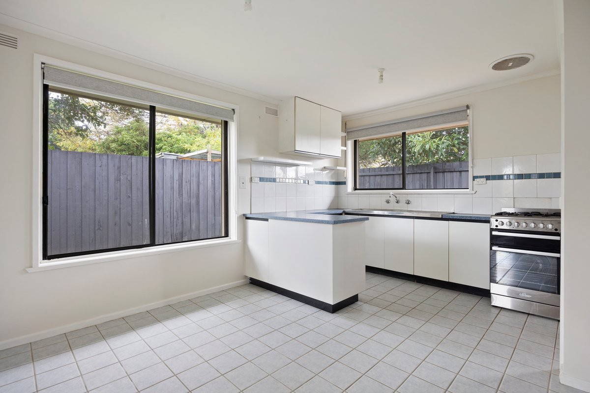 2/398 Eastbourne Road CAPEL SOUND - Residential for lease
