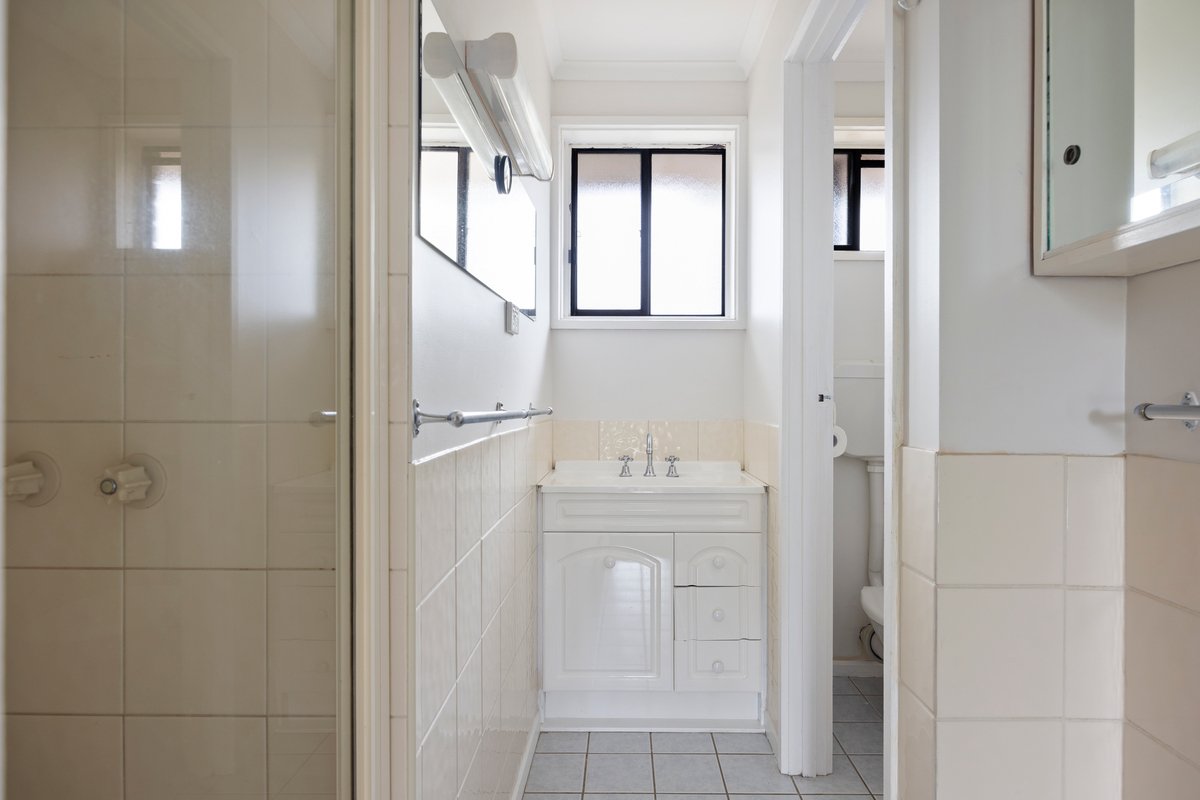 2/398 Eastbourne Road CAPEL SOUND - Residential for lease