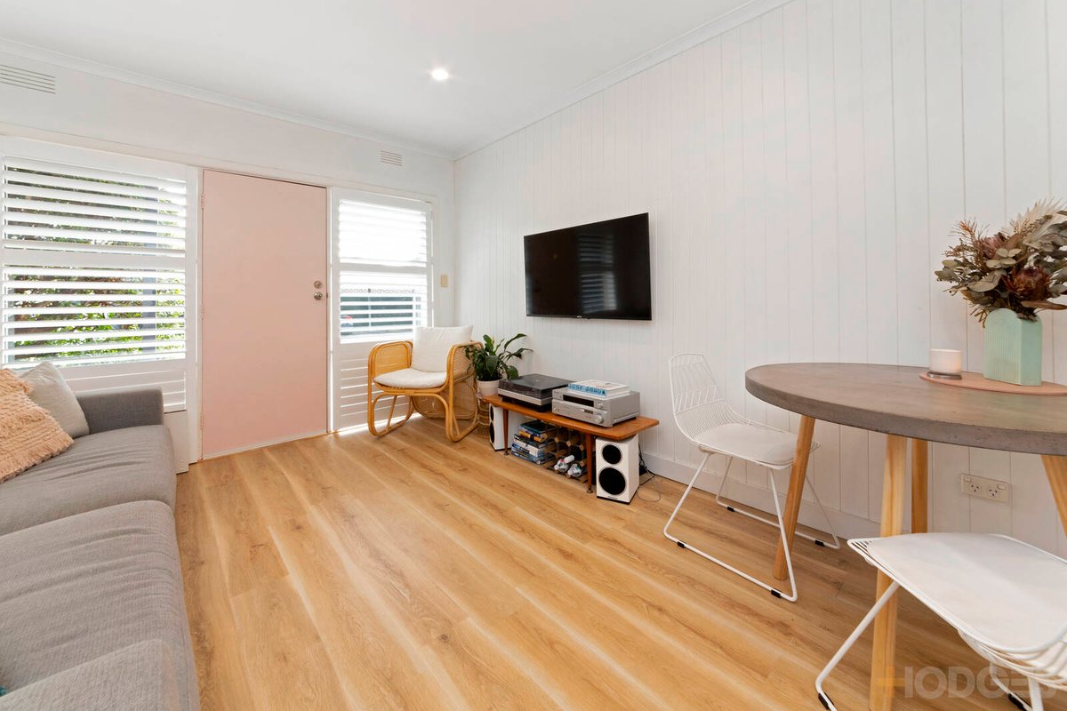 2 / 4-6 Bridges Avenue Edithvale - Residential for sale