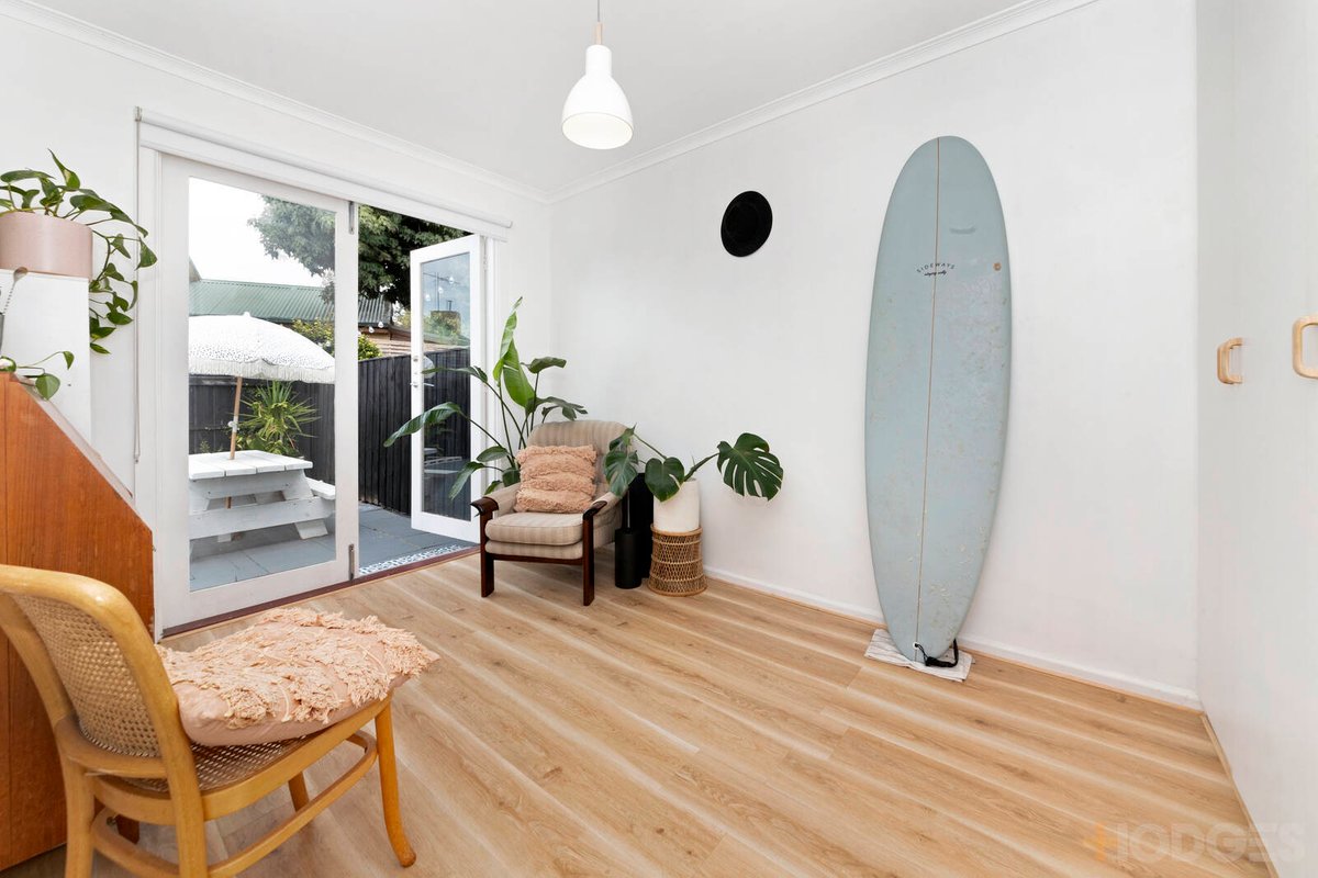 2 / 4-6 Bridges Avenue Edithvale - Residential for sale