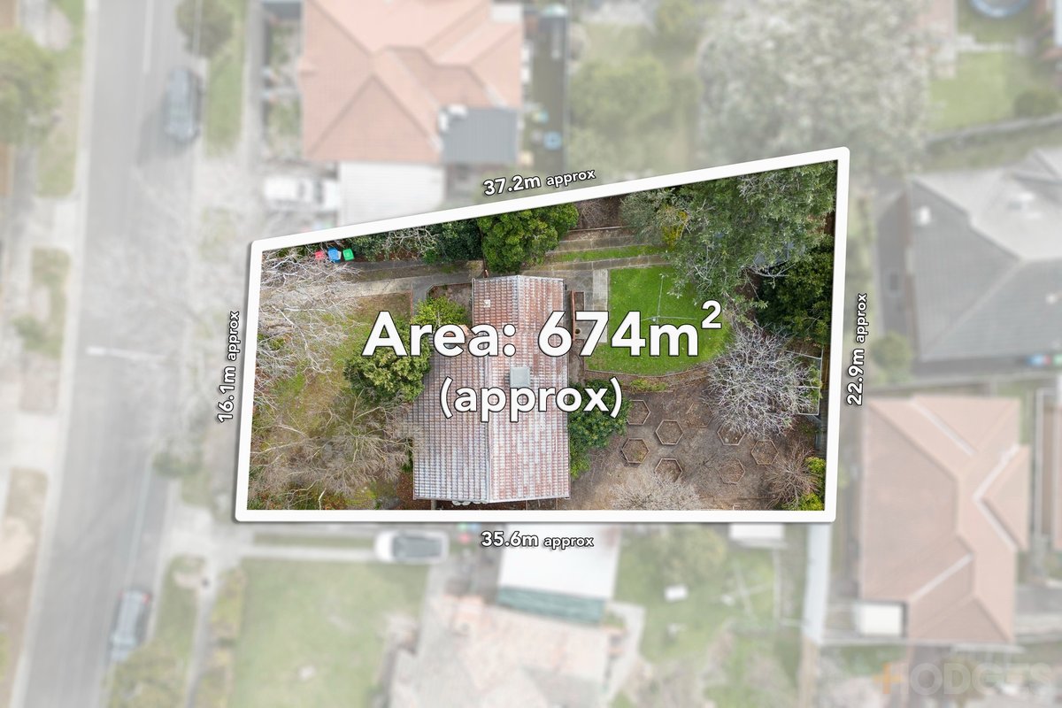 24 Burt Crescent Hampton East - Residential for sale