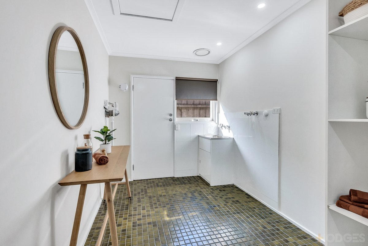 24 Carinya Avenue Aspendale - Residential for sale