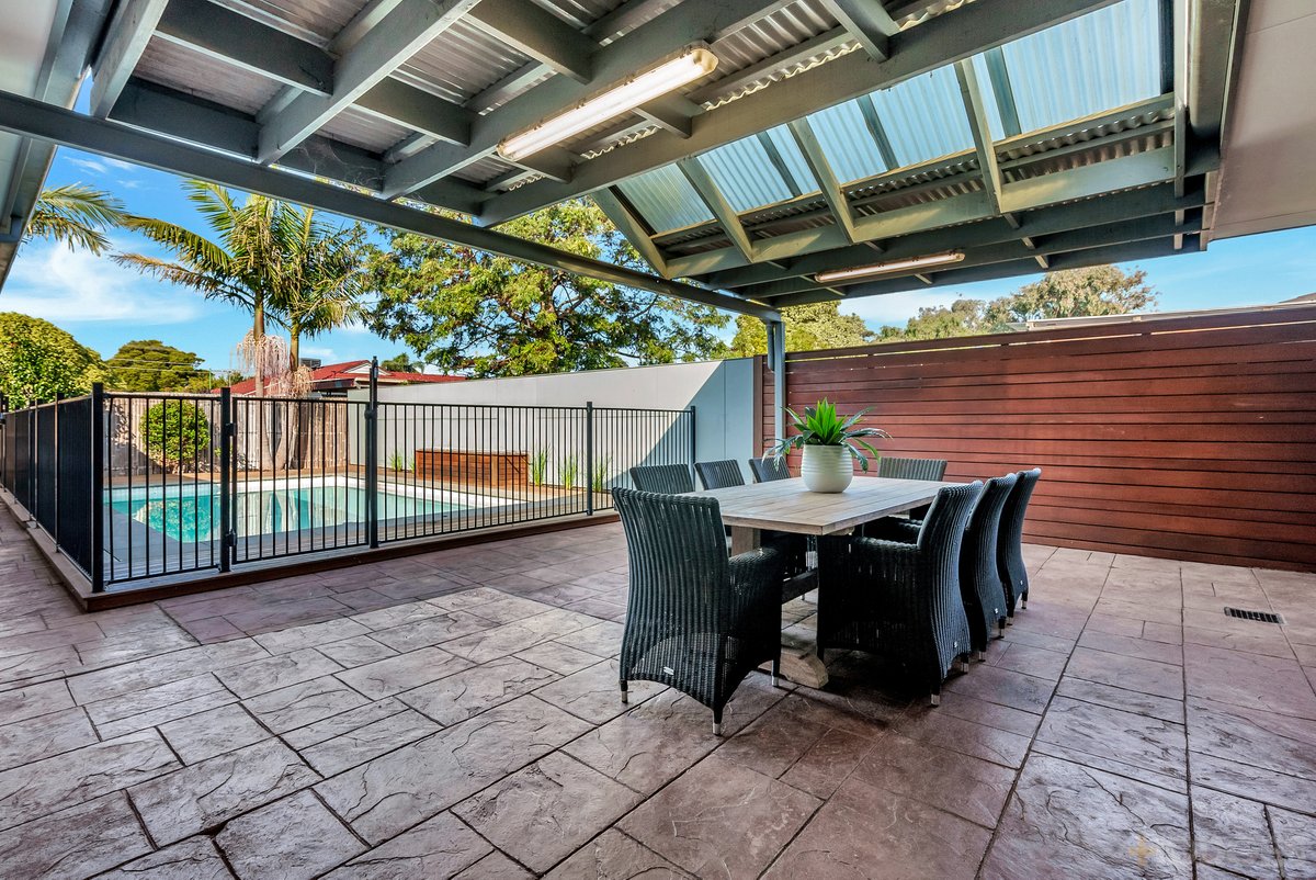 24 Carinya Avenue Aspendale - Residential for sale