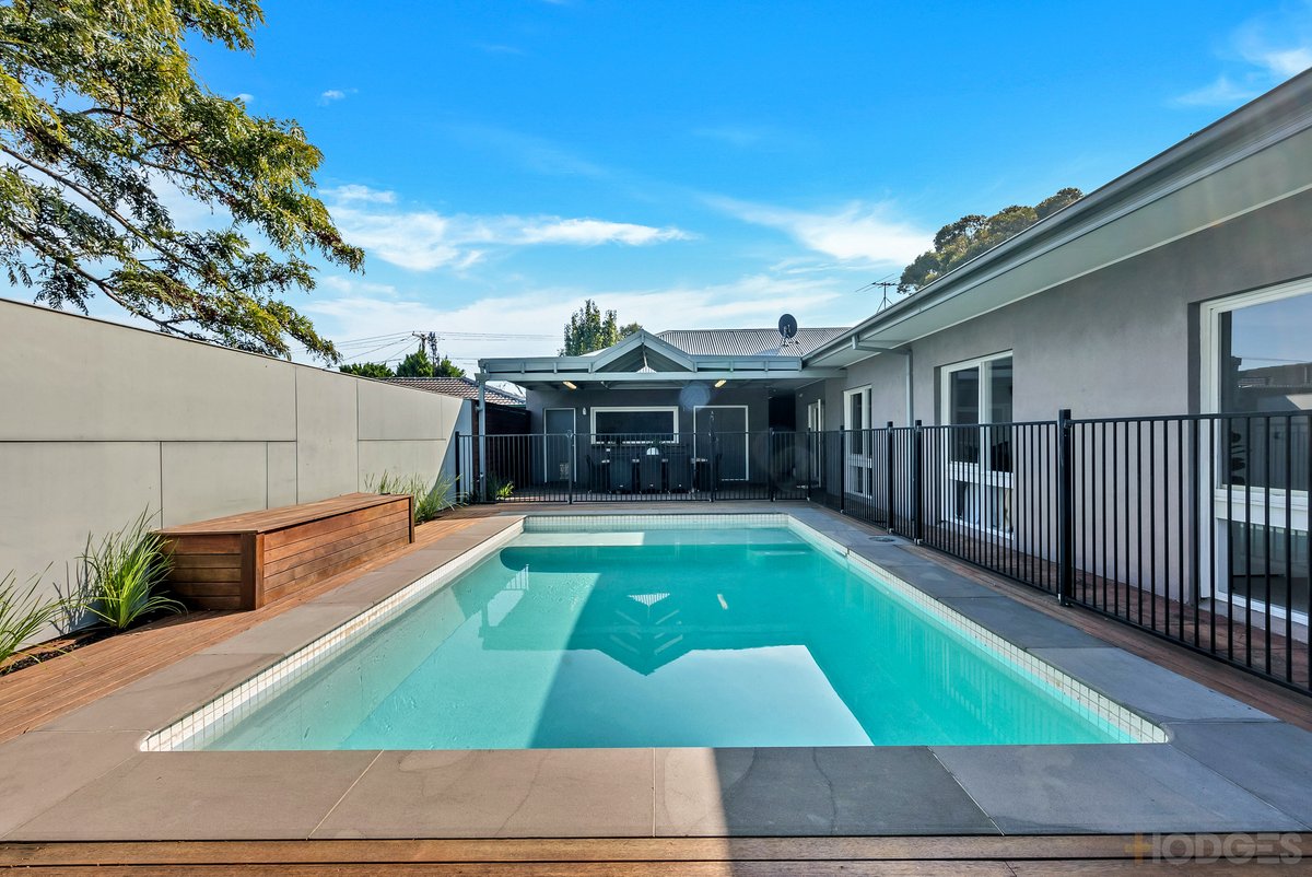 24 Carinya Avenue Aspendale - Residential for sale