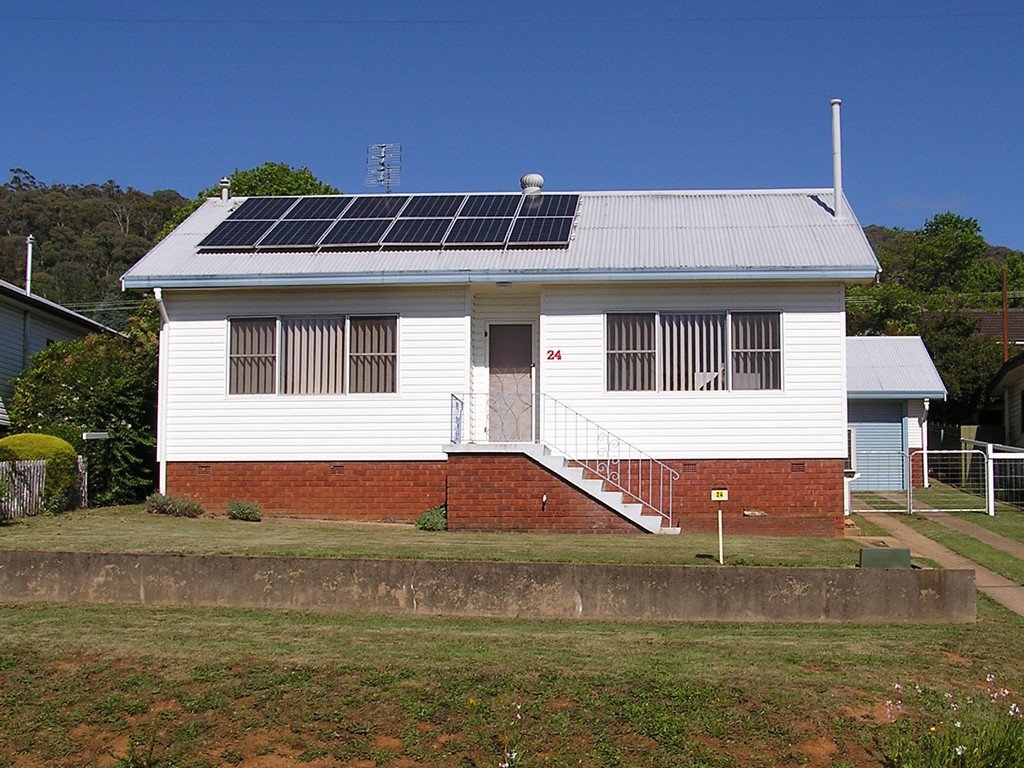 24 Coorabel Avenue, BATLOW NSW 2730