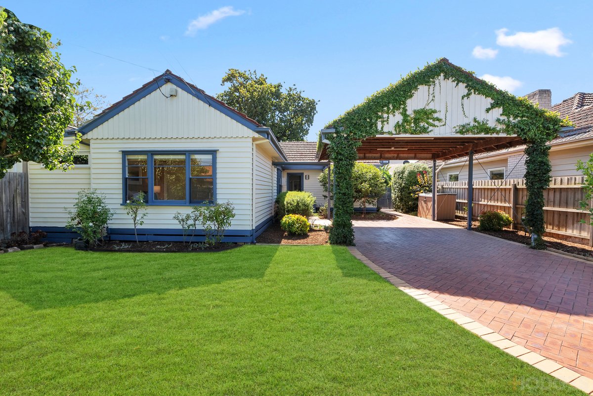24 Elm Grove Parkdale - Residential for sale